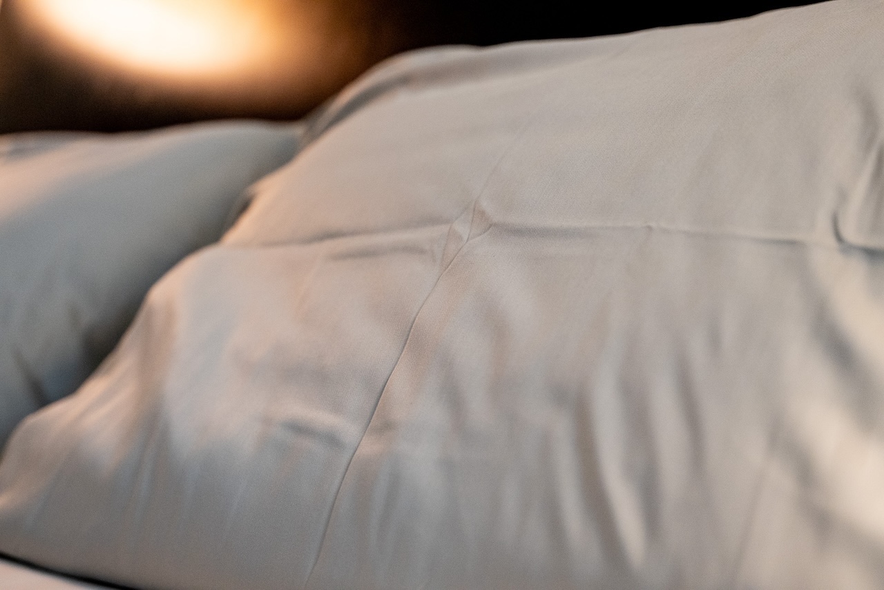Close up of Aeptom bamboo pillowcase