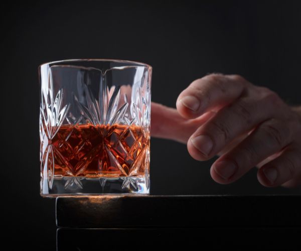 How Does Alcohol Affect Sleep | May 2026 impact of alcohol on sleep