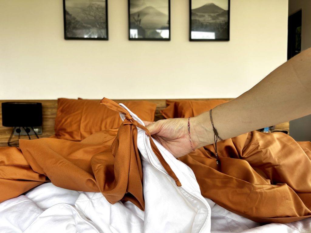 Best Bed Sheets | November 2025 Nest Bedding sateen organic cotton sheet set review