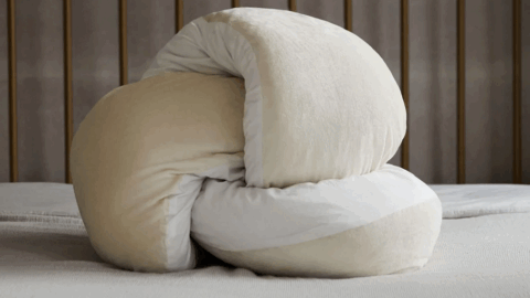 Yana 360° Body Pillow Review | October 2025 Yana body pillow coupon