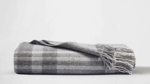 Silk & Snow Alpaca Throw discount code