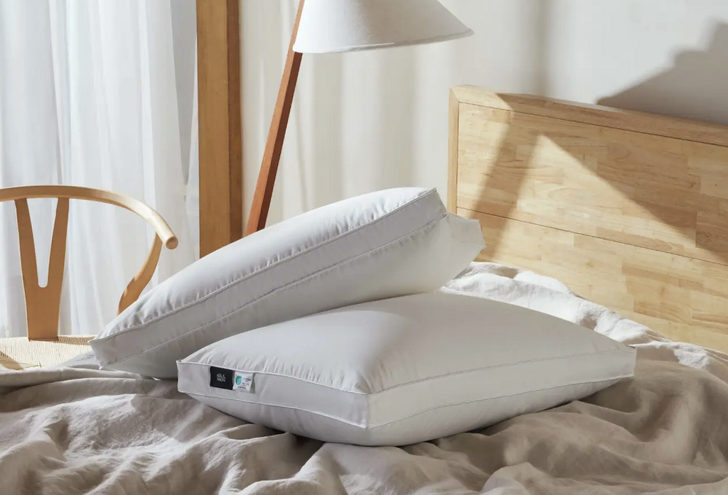 Silk & Snow Reserve Down Pillow Review | October 2025 Silk & Snow Reserve Down pillow review