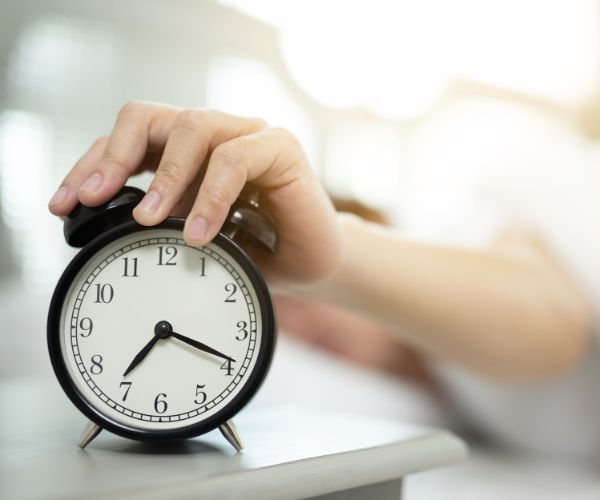 Alarm Snoozing | Is Snoozing Bad For You? | October 2025 is snoozing bad for you