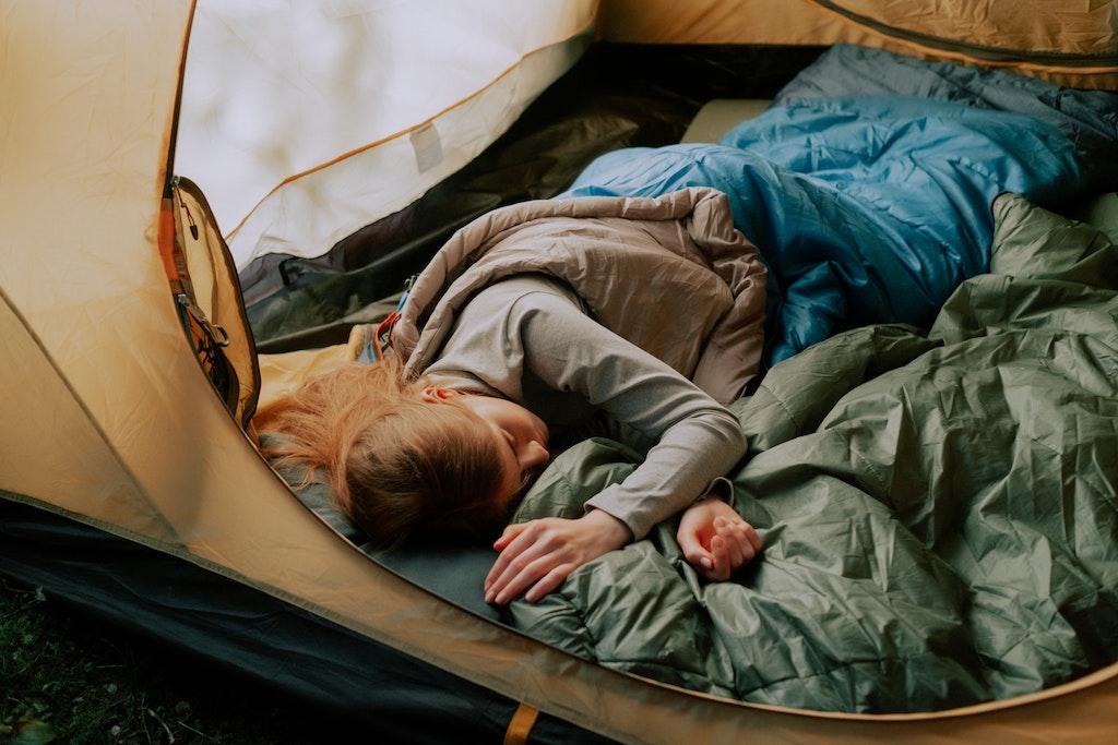 tips to find a hole in an air mattress