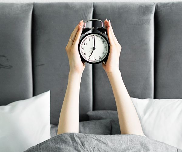Giveaways | October 2025 8 benefits of going to bed early